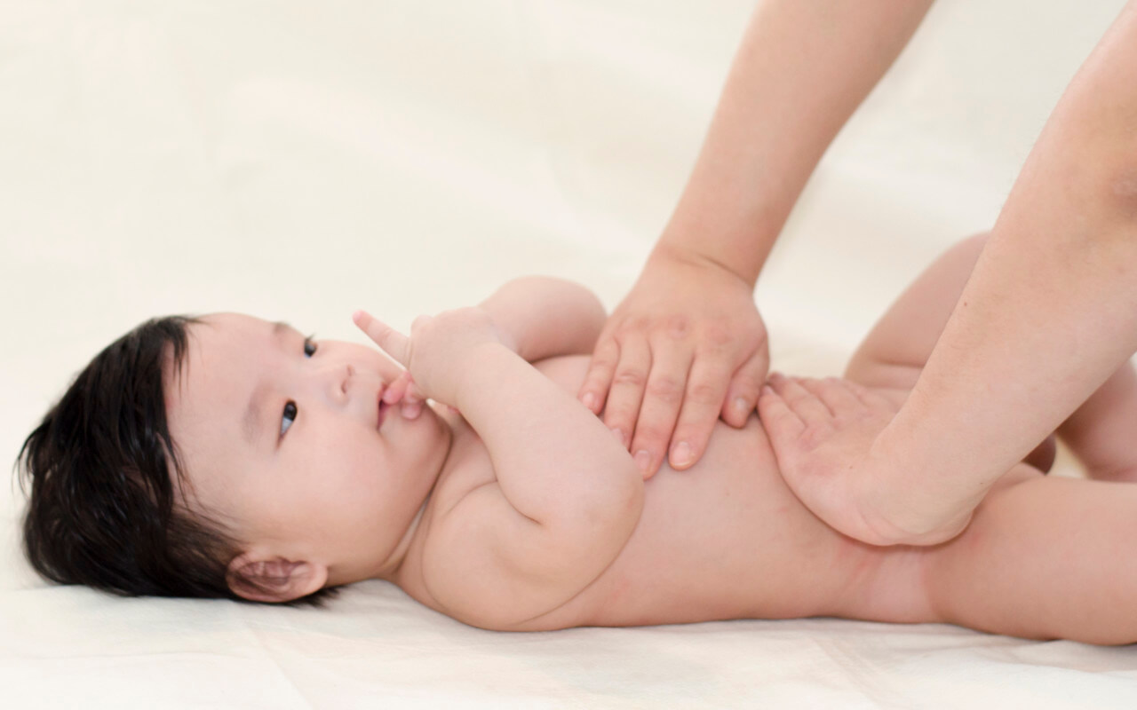 The Benefits Of Massaging With Coconut Oil for Baby Skin